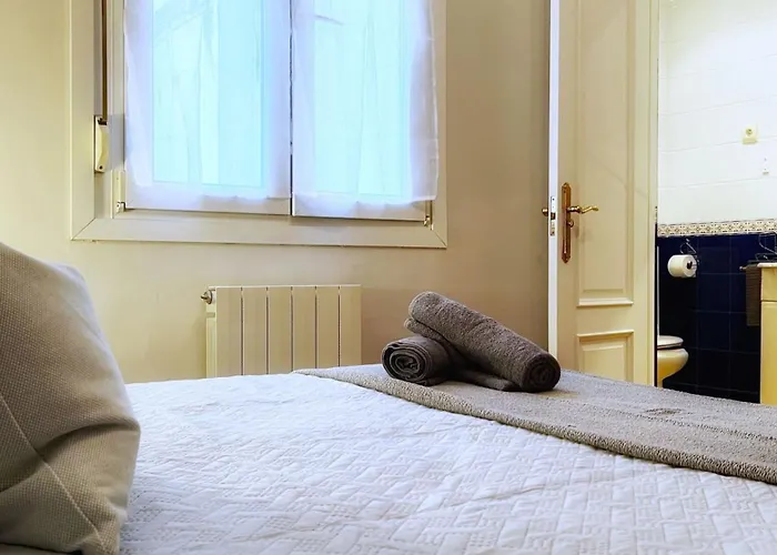 Centrica Y Amplia Vivienda Turistica Con Wifi *