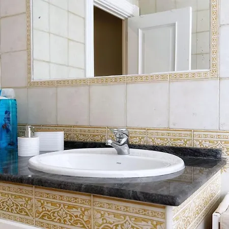 Apartment Centrica Y Amplia Vivienda Turistica Con Wifi *